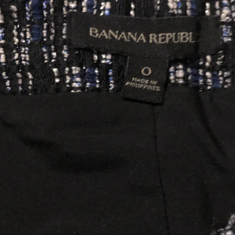 ⭐️ Banana Republic Tweed Skirt